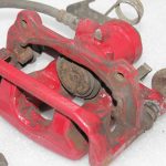 Oriģinālais Alfa Romeo Giulietta 940 2.0 JTDM Aizmugurējais bremžu suports, labais 51877193