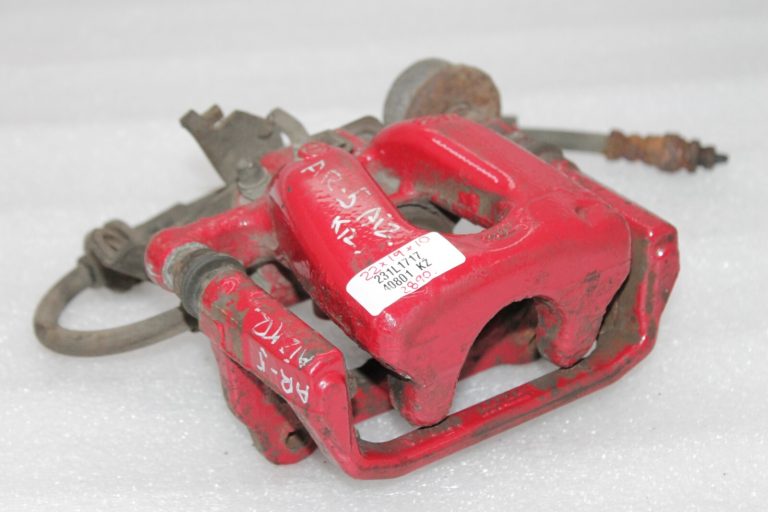 Oriģinālais Alfa Romeo Giulietta 940 2.0 JTDM aizmugurējais bremžu suports kreisais 51877192