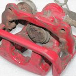 Oriģinālais Alfa Romeo Giulietta 940 2.0 JTDM aizmugurējais bremžu suports kreisais 51877192