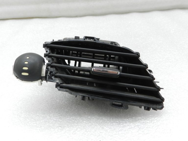 Renault Grand Scenic III JZ gaisa režģis ventilācijas atveres priekšējais kreisais paneļa priekšējais kreisais