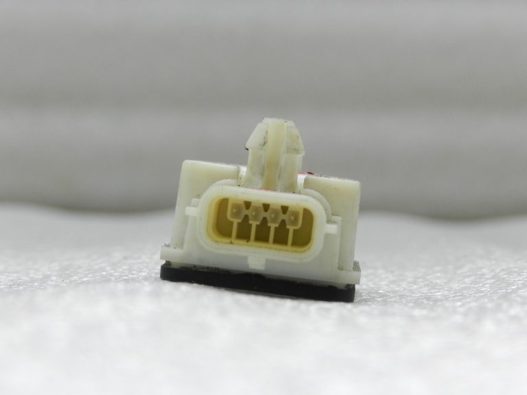 Renault Grand Scenic III aizmugurējo sēdekļu otrās rindas drošības sensors 988809284R