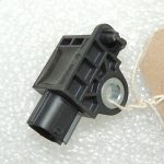 Nissan Qashqai J11 drošības spilvena avārijas sensors K88303RA0A