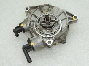 Chevrolet Captiva 2,2CDTi Diesel 132 KW Vakuuma sūknis 25187821