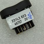 Dacia Duster oriģinālais Dacia Duster elektrisko logu slēdzis 8200602227