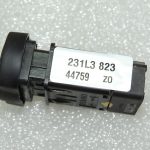 OEM Dacia Duster avārijas signalizācijas slēdzis 252905315R