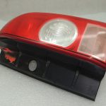 Dacia Duster aizmugurējais labās puses lukturis 265509517R