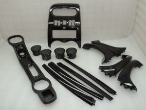 Dacia Duster salona pārvalku komplekts centrālās konsoles ventilācijas atveres durvju vāks HARM01