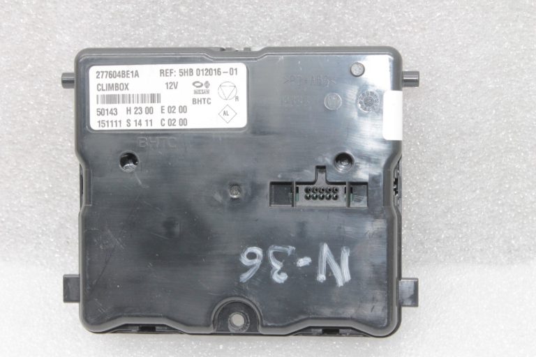 Nissan X-Trail T32 gaisa kondicionēšanas un apsildes Climbox vadības bloks 277604BE1A