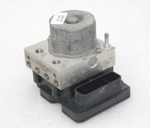 Nissan X-Trail T32 ABS sūknis 476604CB0B, 47660 4CB0B