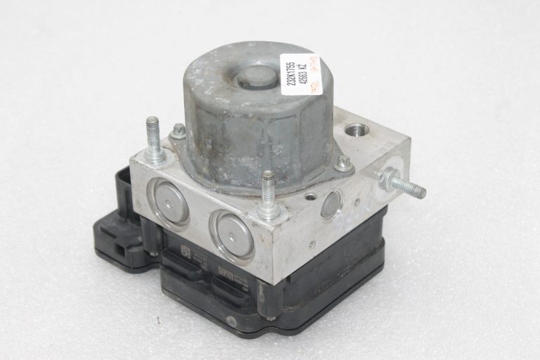 Nissan X-Trail T32 ABS sūknis 476604CB0B, 47660 4CB0B