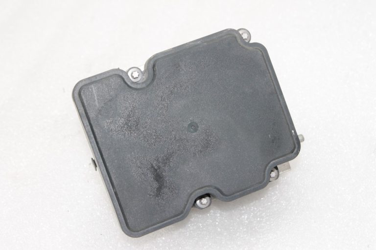 Nissan X-Trail T32 ABS sūknis 476604CB0B, 47660 4CB0B