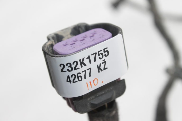 Oriģinālā Opel Meriva B aizmugurējā stāvvietas sensora vadu instalācija 13252869, 13367136, 1294198