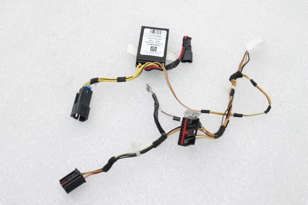 Oriģinālā Opel Meriva B stūres riteņa apsildītāja vadu instalācija, stereo bloks 13318432, 1237185