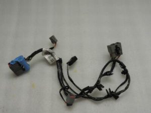 Ford Kuga MK1 elektroinstalācijas instalācija iekšpusē 8M5T-15K857-ACC elektroinstalācijas instalācija