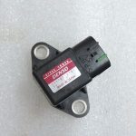 Nissan Qashqai II J11 ātruma sensora vadības bloks YAW ātruma sensors 319551BN0A