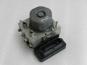 Nissan Qashqai II MK2 J11 ABS vadības bloks hidrauliskais bloks ABS vadības bloks