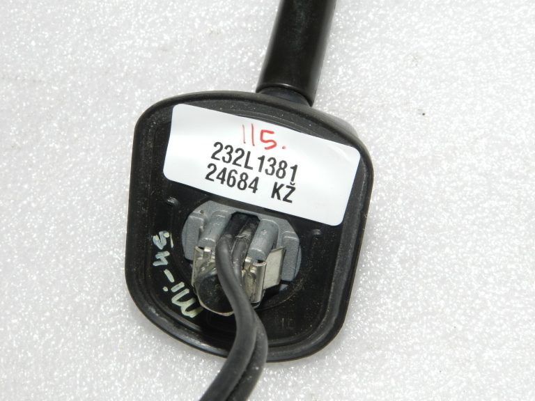 Citroen C-Crosser Mitsubishi Outlander II Lancer 9 Jumta antena 6561WP, 6561LQ