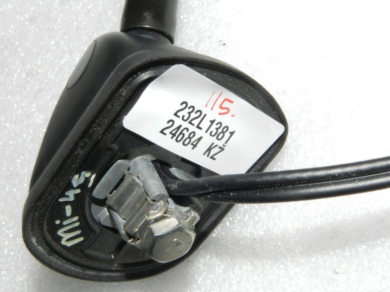 Citroen C-Crosser Mitsubishi Outlander II Lancer 9 Jumta antena 6561WP, 6561LQ