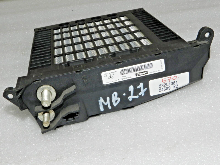 Valeo Mercedes ML W164 A W169 Palīgsildītājs A1698300861, A1698300861
