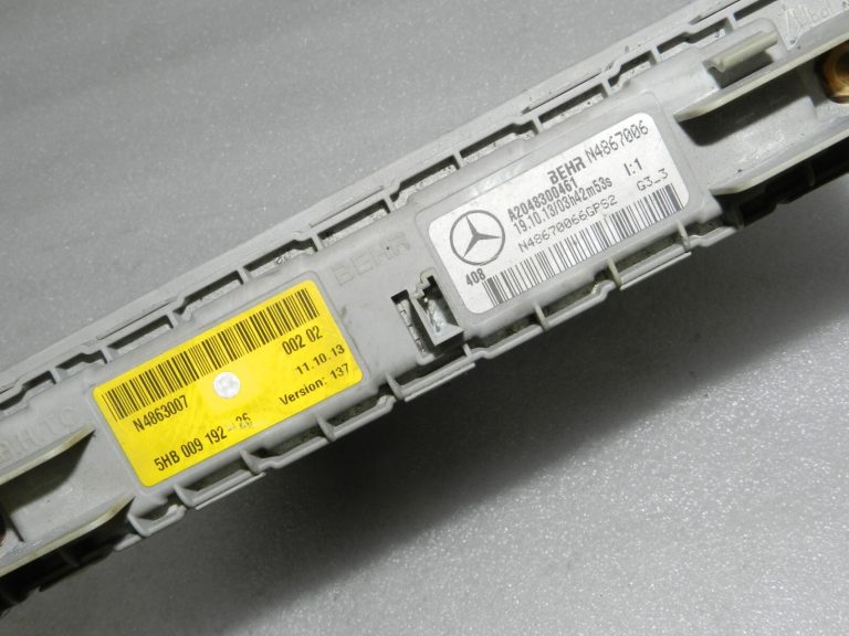 Standarta aprīkojums BEHR Mercedes W212 W204 Papildu sildītājs A2048300461, 5HB009192