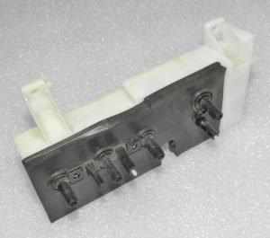 Lexus RX III (AL10) Priekšējā kreisā sēdekļa regulēšanas vadības bloks 84070-48020