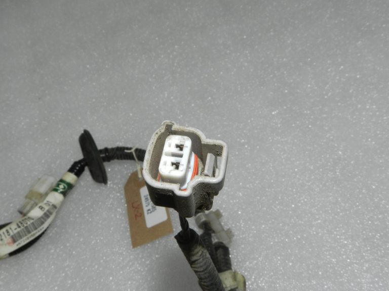 Lexus RX450h (AL10) Elektroinstalācijas instalācijas vads Bagāžas nodalījums 82181-48070, 8218148070