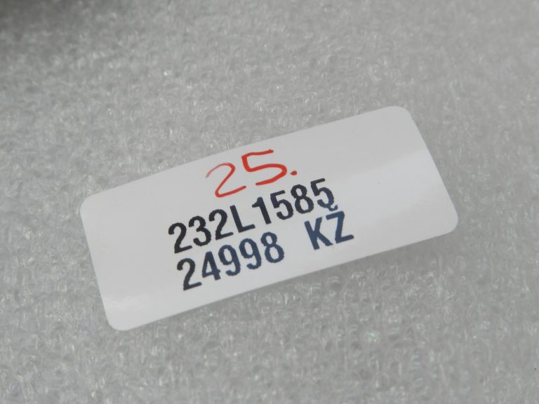 1x oriģinālais Kia Ceed ED Kombi Facelift aizmugurējais stāvvietas sensors melnā melnā krāsā 95700-1H600