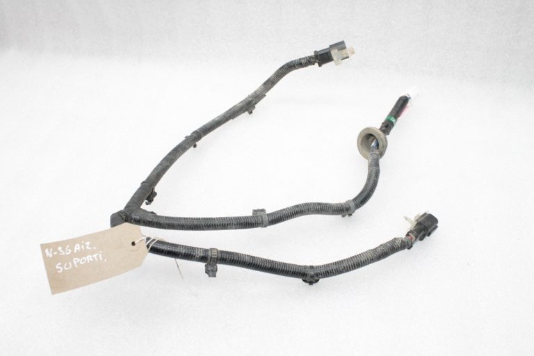 Nissan X-Trail T32 elektroinstalācijas instalācija aizmugurējā apakšējā virsbūve 241514CE0A, 24151 4CE0A