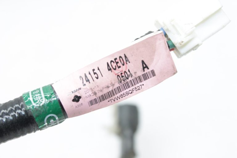 Nissan X-Trail T32 elektroinstalācijas instalācija aizmugurējā apakšējā virsbūve 241514CE0A, 24151 4CE0A