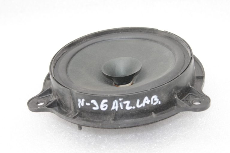 Nissan X-Trail T32 aizmugurējais skaļrunis priekšējais kreisais labais 281563SG0A