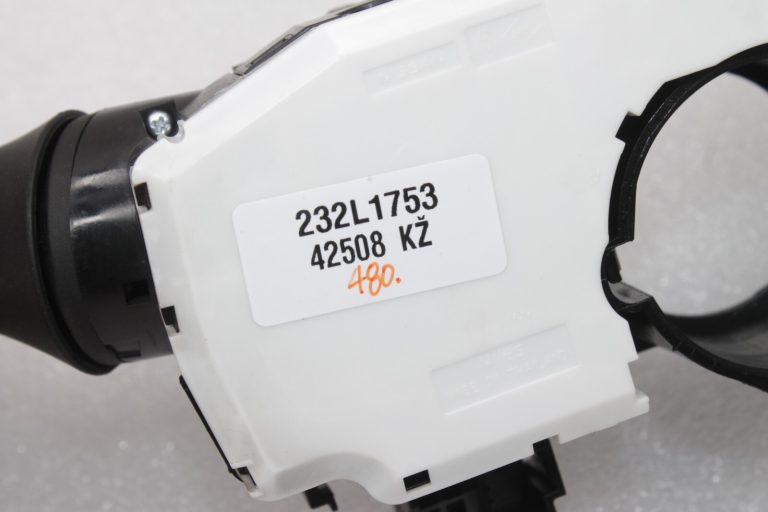 Nissan X-Trail T32 stūres slēdzis 255604CB5A, 25560 4CB5A