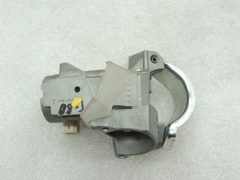 Toyota Avensis T27 Stūres slēdzene Stūres slēdzene 4502002241 45020-02241