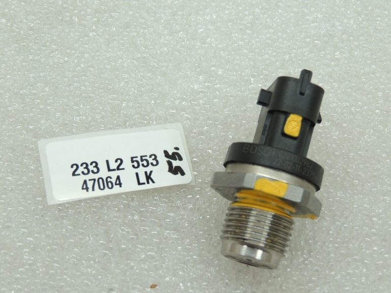 Lancia Thema II LX 3.0D 176kW Degvielas spiediena sensors K68247772AA Spiediena sensors