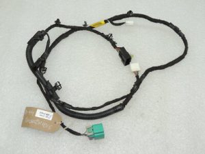 Opel Antara aizmugurējo durvju instalācija 20976394