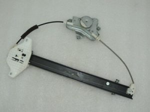Opel Antara Logu regulatora mehānisms aizmugurējā labajā pusē 96624335