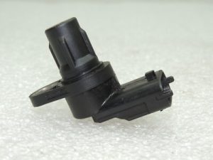 OEM Volvo S80 II 2.4D D5244T5 120 kW sadales vārpstas sensors 8658726