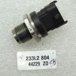 OEM Volvo S80 II 2.4D D5244T5 120 kW degvielas spiediena sensors 31216319
