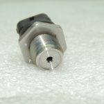 OEM Volvo S80 II 2.4D D5244T5 120 kW degvielas spiediena sensors 31216319