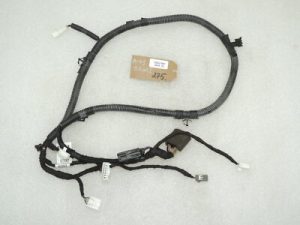 Chevrolet Captiva aizmugurējo durvju instalācijas instalācija 20976397