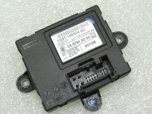 Volvo S80 II Rear central locking control unit 31295415