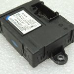 Volvo S80 II Aizmugures centrālās bloķēšanas vadības bloks 31295415