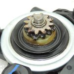 Volvo S80 II Logu regulatora motors priekšējā labajā pusē 30699646