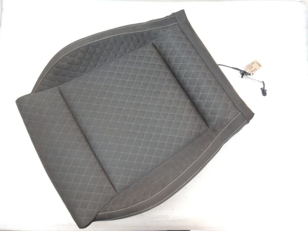 Škoda Superb 3V Seat Front Right Seat Cover Black Fabric 3V0881406EE