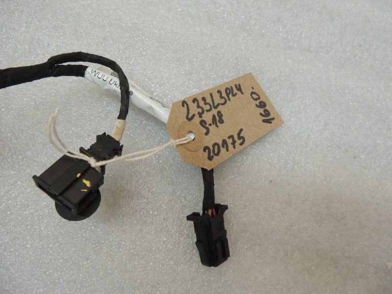 Škoda Superb 3V Priekšējais sēdekļa pārvalks melns audums 3V0881406EE
