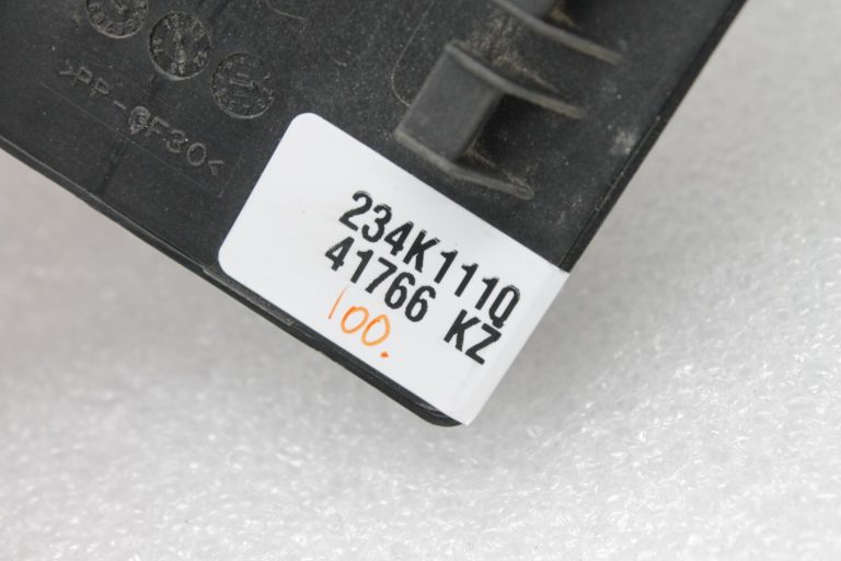 Opel Insignia A aizmugurējo gaismu vadības bloks 13317368, 13334217, 13407207, 1247227