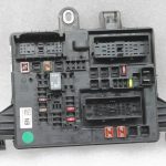 Opel Insignia A Aizmugures vadības bloka drošinātāju kārba 13277318, 6238734
