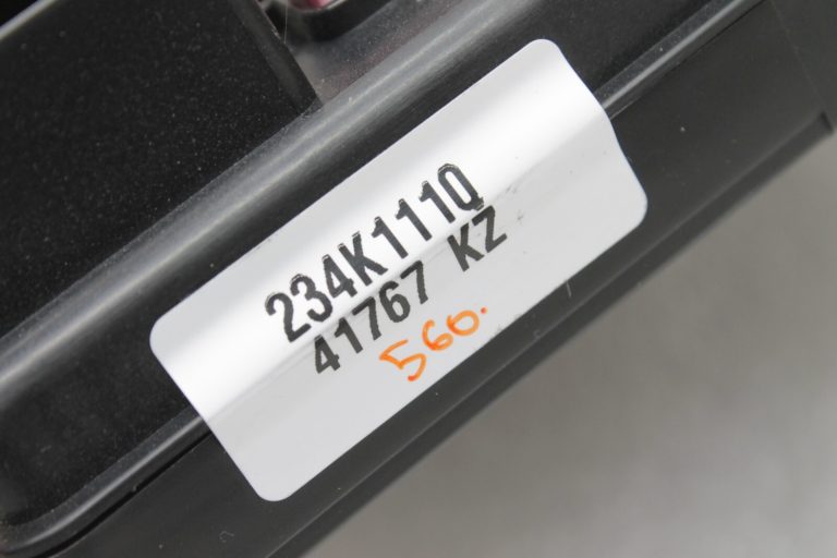 Opel Insignia A Aizmugures vadības bloka drošinātāju kārba 13277318, 6238734