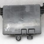 Opel Insignia A Aizmugures vadības bloka drošinātāju kārba 13277318, 6238734