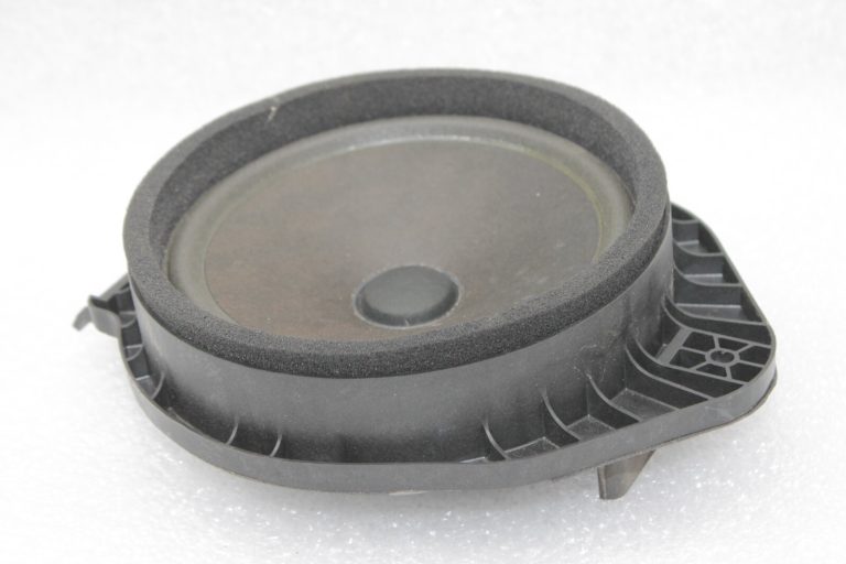 Oriģinālais Opel Insignia A priekšējo durvju skaļrunis pa kreisi/ pa labi 13257499, 22759392