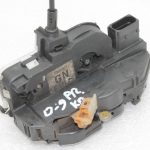 Oriģināls Opel Insignia A Priekšējo kreiso durvju slēdzene 13503801, 13579522, 13577983